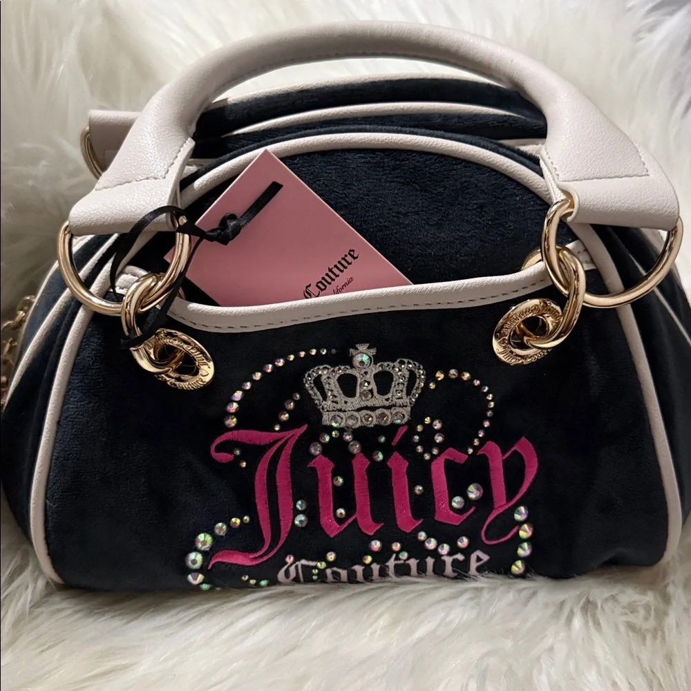 Viral juicy couture satchel bag
In perfect condition brand new with tags - Picture 7 of 7